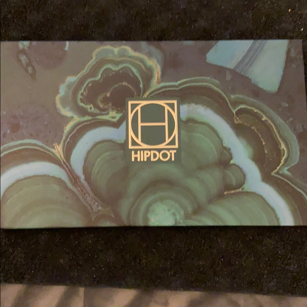 Eyeshadow makeup palette